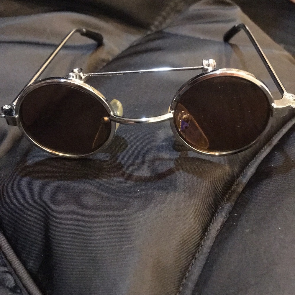 Kitty sunglasses